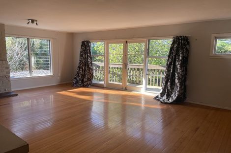 Photo of property in 19 Golf Road, New Lynn, Auckland, 0600