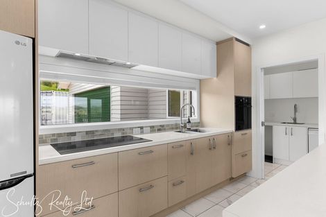 Photo of property in 70 Te Pahi River Drive, Paparoa, 0583