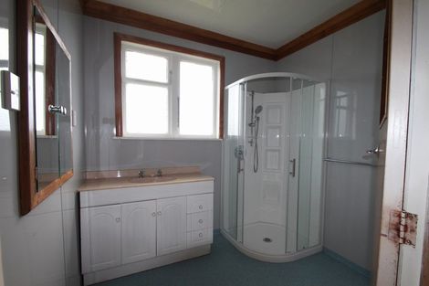 Photo of property in 47 Broadway, Stratford, 4332