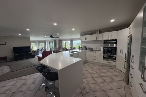 Photo of property in 536 Swamp Road, Puketapu, Napier, 4183