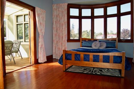 Photo of property in 27 Runbrake Street, Palmerston, 9430