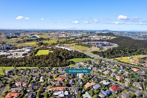 Photo of property in 10 Advance Way, Albany, Auckland, 0632