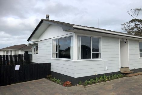 Photo of property in 2/37 John Walker Drive, Manurewa, Auckland, 2102
