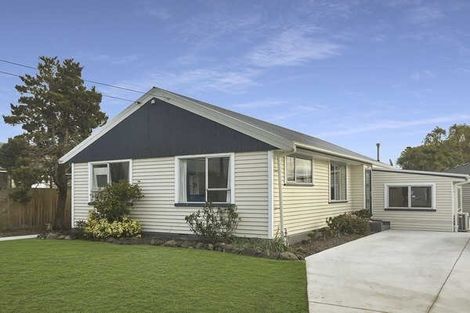 Photo of property in 8 Griffiths Avenue, Linwood, Christchurch, 8062