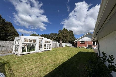 Photo of property in 89 Plateau Road, Te Marua, Upper Hutt, 5018