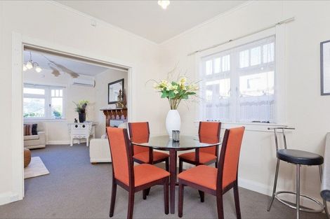 Photo of property in 12 Nikau Street, New Lynn, Auckland, 0600
