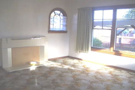 Photo of property in 16 Angela Street, Upper Riccarton, Christchurch, 8041
