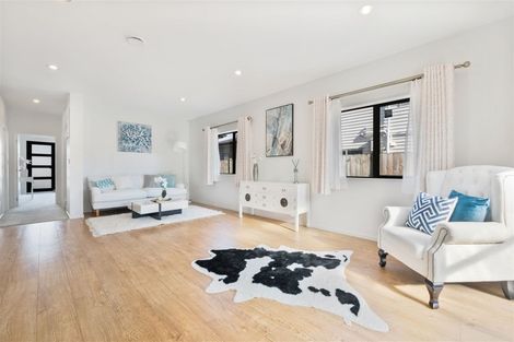 Photo of property in 38 Clady Drive, Flat Bush, Auckland, 2019