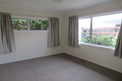 Photo of property in 2/17 Waimahia Avenue, Weymouth, Auckland, 2103