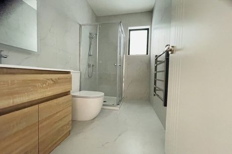 Photo of property in 18 Rorotu Avenue, Karaka, 2113