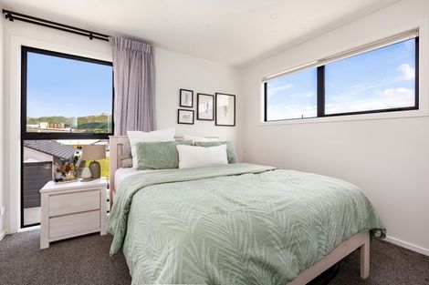 Photo of property in 11 Tokitoki Way, Kenepuru, Porirua, 5022