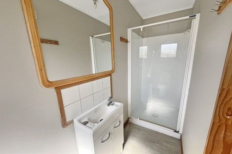 Photo of property in 122 Taupo View Road, Taupo, 3330
