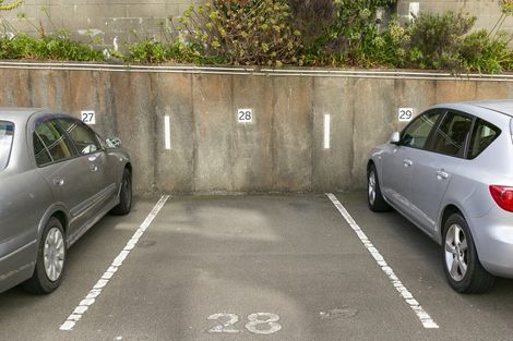 Photo of property in Hobson Court Flats, 11/70u Hobson Street, Thorndon, Wellington, 6011