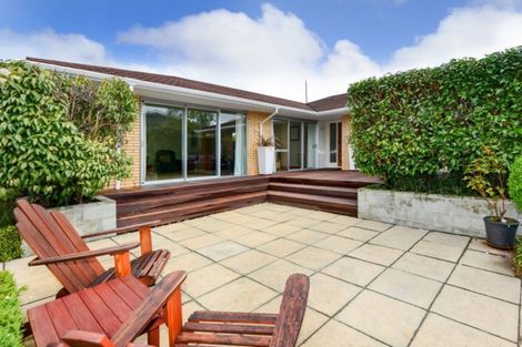 Photo of property in 4 Kirkdale Place, Avonhead, Christchurch, 8042