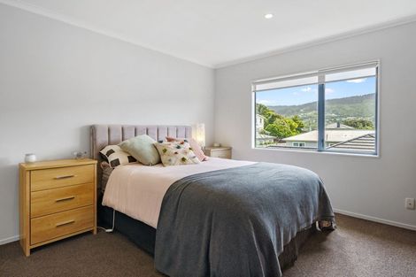 Photo of property in 7u3 Court Road, Tawa, Wellington, 5028