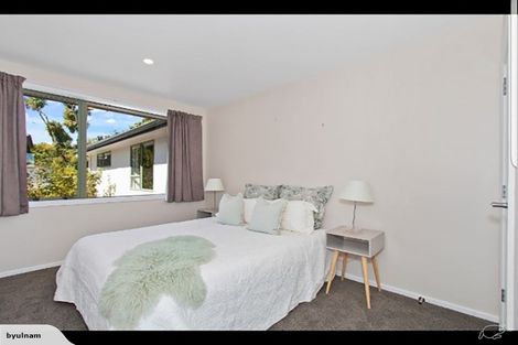 Photo of property in 6 Sealy Place, Bryndwr, Christchurch, 8053