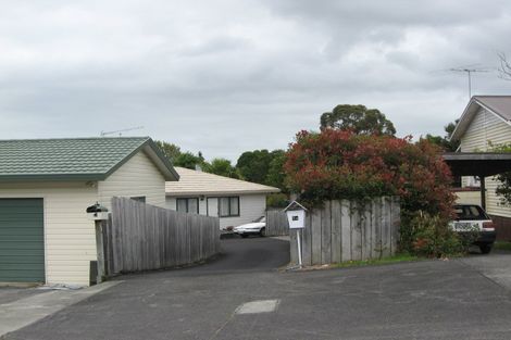 Photo of property in 2b Waiari Road, Conifer Grove, Takanini, 2112