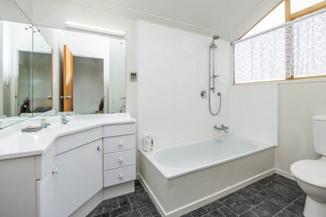 Photo of property in 6b Pelorus Street, Glenview, Hamilton, 3206