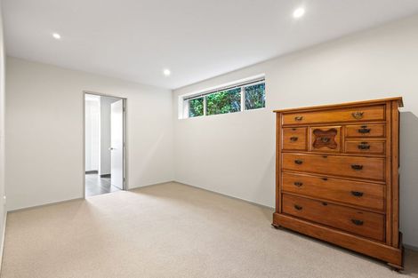 Photo of property in 5 Craigieburn Lane, Mount Pleasant, Christchurch, 8081