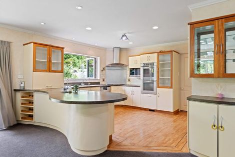 Photo of property in 331 Devon Street West, New Plymouth, 4310