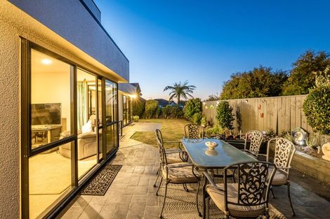 Photo of property in 20 The Masthead, Whitby, Porirua, 5024