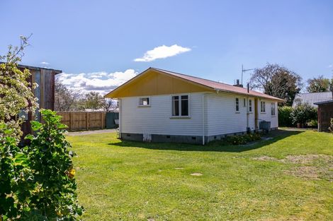 Photo of property in 76 Kuratawhiti Street, Greytown, 5712