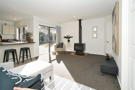 Photo of property in 35 Farringdon Avenue, Rototuna North, Hamilton, 3210