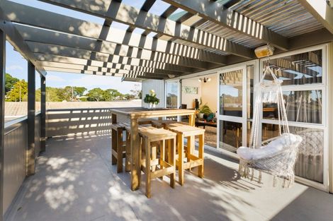 Photo of property in 10 Ririnui Place, Maungatapu, Tauranga, 3112