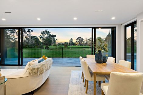 Photo of property in 14 Third Fairway Place, Albany, Auckland, 0632