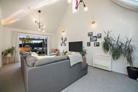 Photo of property in 1/28b Poulton Avenue, Richmond, Christchurch, 8013