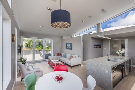 Photo of property in 17 Pitt Street, Wadestown, Wellington, 6012