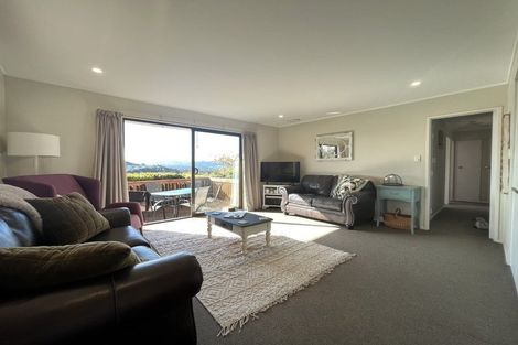 Photo of property in 18b Parkinson Close, Whitby, Porirua, 5024