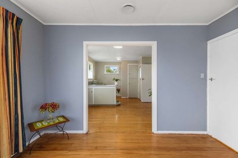 Photo of property in 25 Tainui Street, Castlecliff, Whanganui, 4501