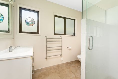 Photo of property in 46 Queen Street, Te Puke, 3119