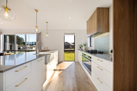 Photo of property in 8 Plover Avenue, Amberley, 7410