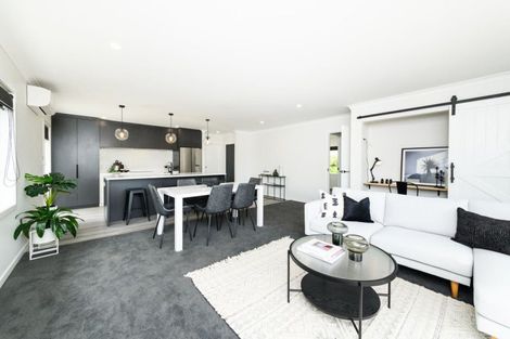 Photo of property in 5a Chelwood Street, Takaro, Palmerston North, 4412