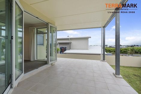 Photo of property in 2 Metzenthin Close, Raumati South, Paraparaumu, 5032