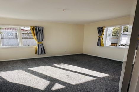 Photo of property in 2/2 Kelvin Road, Papakura, 2110
