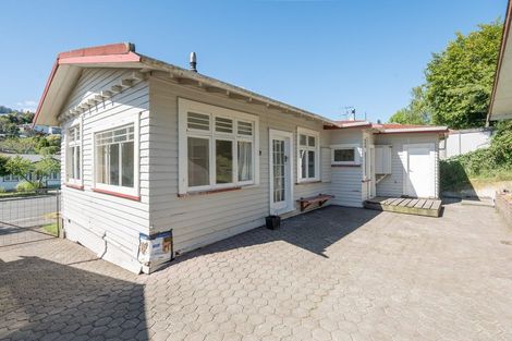 Photo of property in 52 Emano Street, Toi Toi, Nelson, 7010
