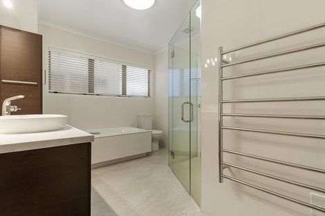 Photo of property in 9 Argo Drive, Half Moon Bay, Auckland, 2012