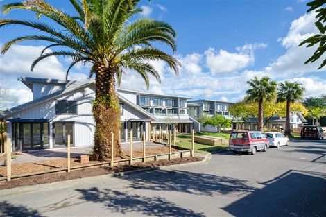 Photo of property in 14b/30 Westward Ho, Glen Eden, Auckland, 0602