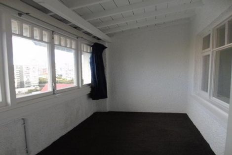 Photo of property in 1/21a Talavera Terrace, Kelburn, Wellington, 6012