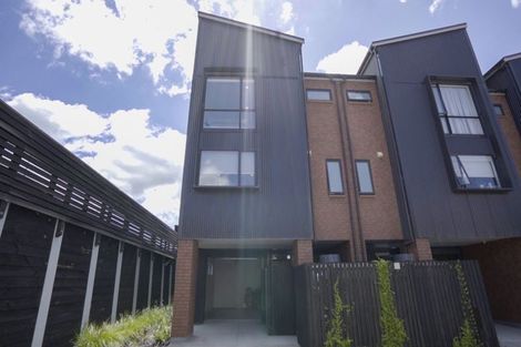 Photo of property in 463 Hobsonville Road, Hobsonville, Auckland, 0616