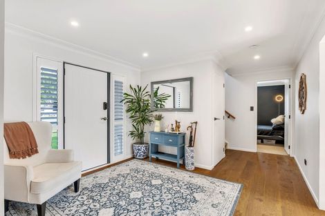 Photo of property in 3 San Ambrosio Rise, Henderson, Auckland, 0612