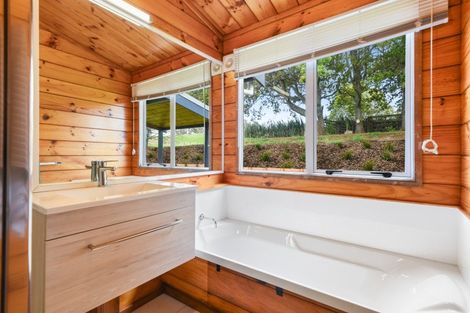 Photo of property in 80 Hampson Place, Hamurana, Rotorua, 3072