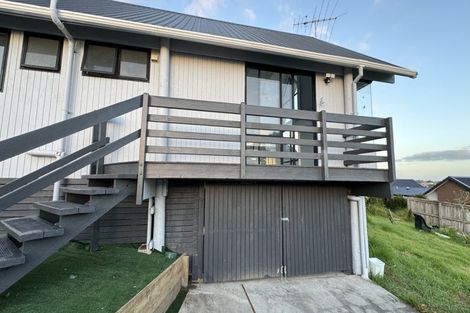 Photo of property in 37b Wade River Road, Stanmore Bay, Whangaparaoa, 0932