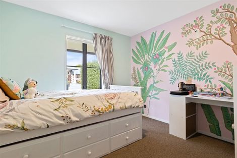 Photo of property in 2 Raymond Orr Meadows, Rangiora, 7400