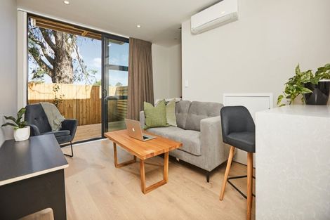 Photo of property in 6 Koro Lane, Mangere Bridge, Auckland, 2022