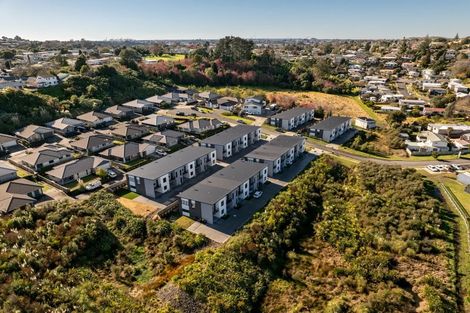 Photo of property in 12 Harapa Way, Brookfield, 3110