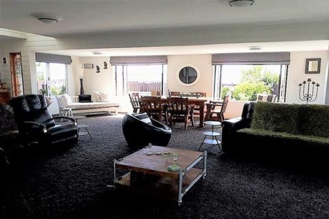 Photo of property in 112 Main Road South, Karoro, Greymouth, 7805